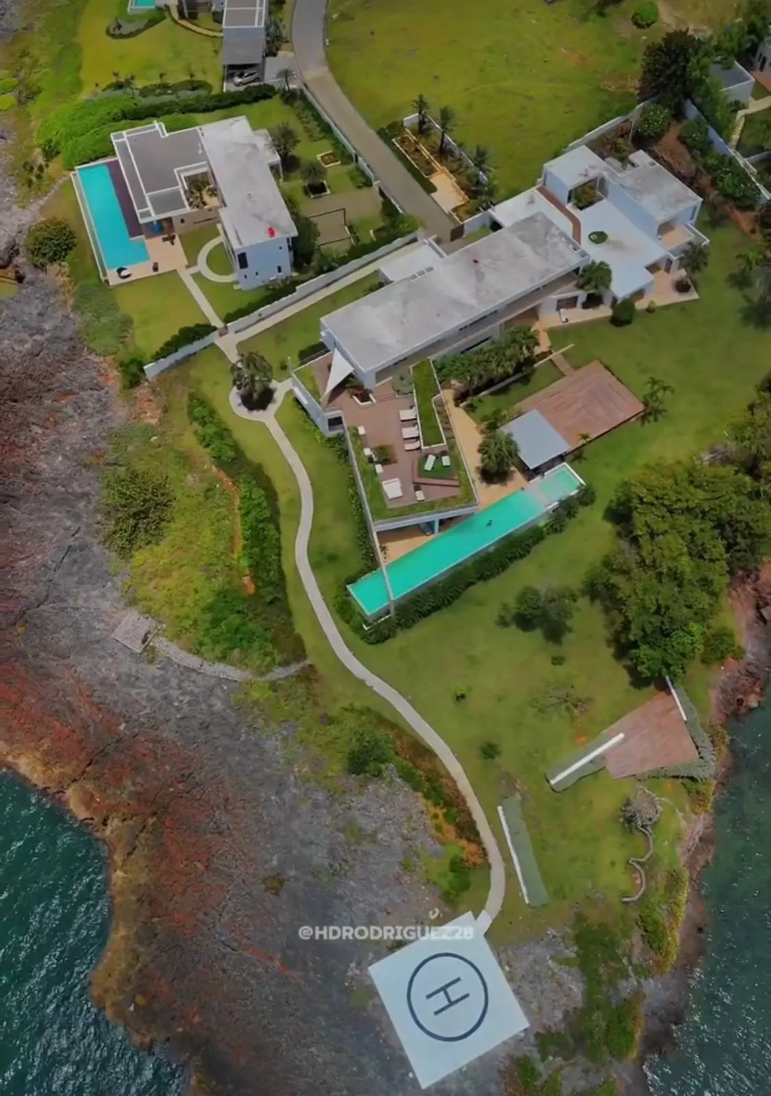 ID 4055 Villa Noah Six Bedroom Oceanfront Villa for Sale in Cap El Limon Samana (16)