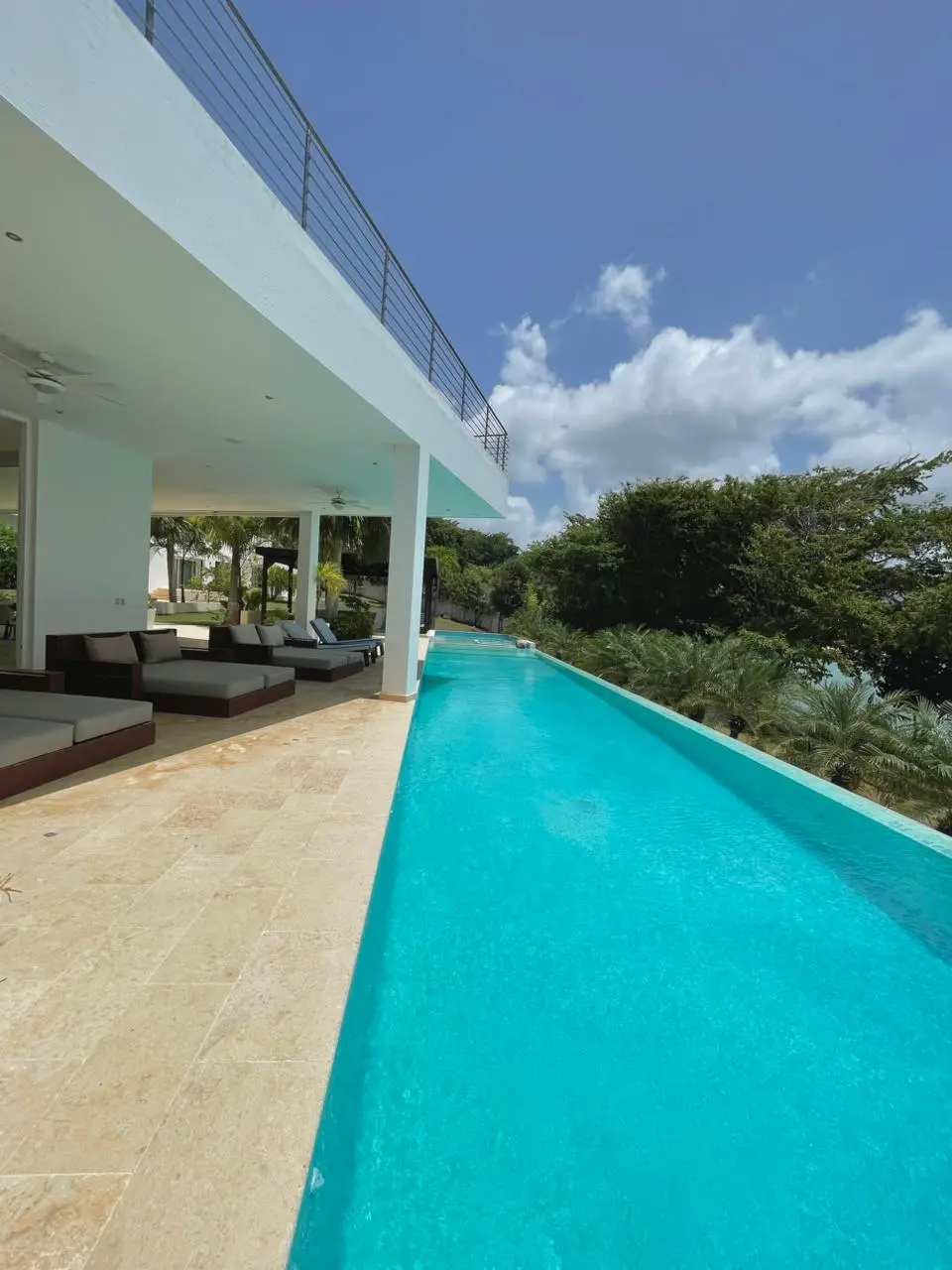 ID 4055 Villa Noah Six Bedroom Oceanfront Villa for Sale in Cap El Limon Samana (5)
