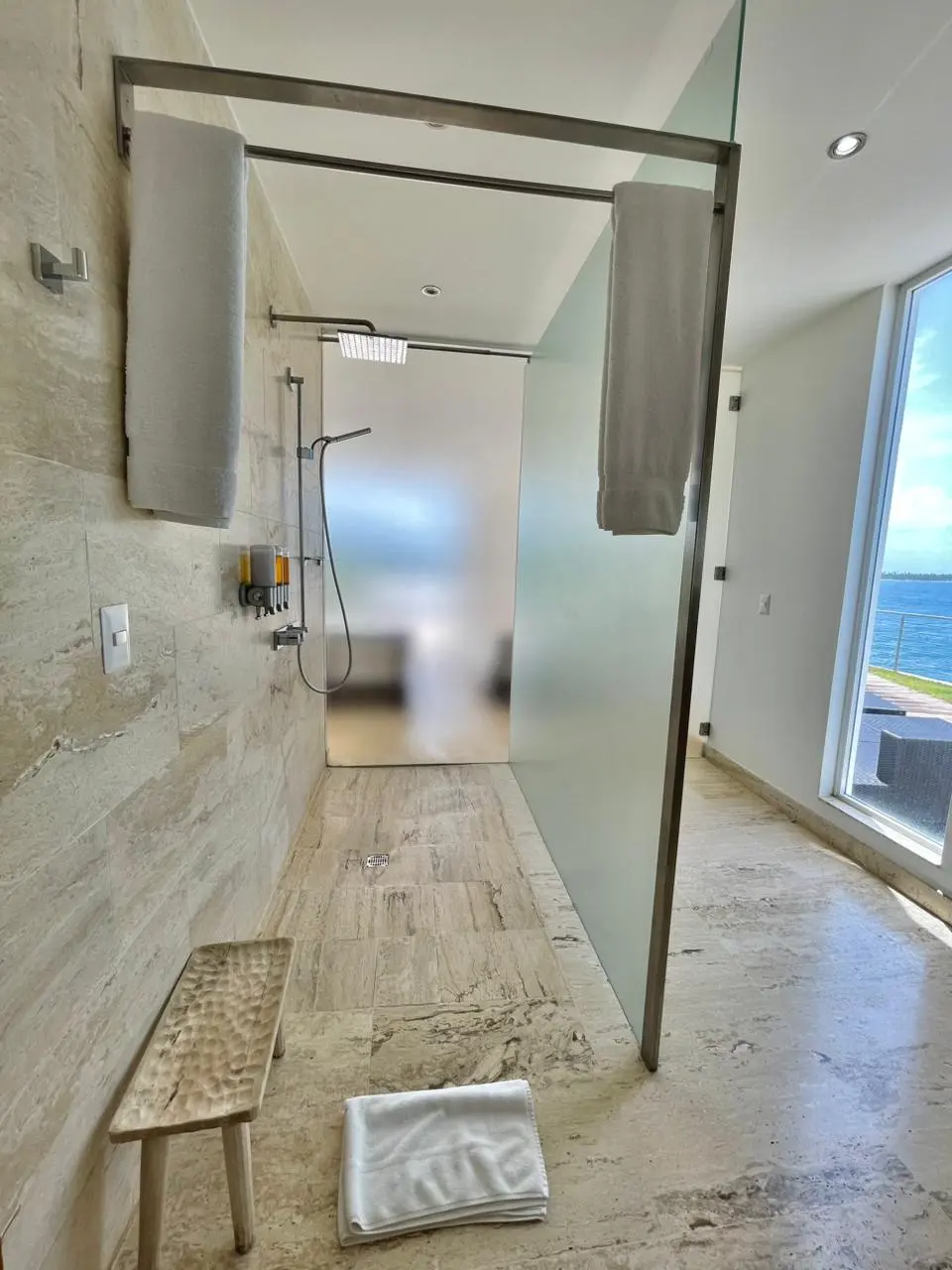 ID 4055 Villa Noah Six Bedroom Oceanfront Villa for Sale in Cap El Limon Samana (7)
