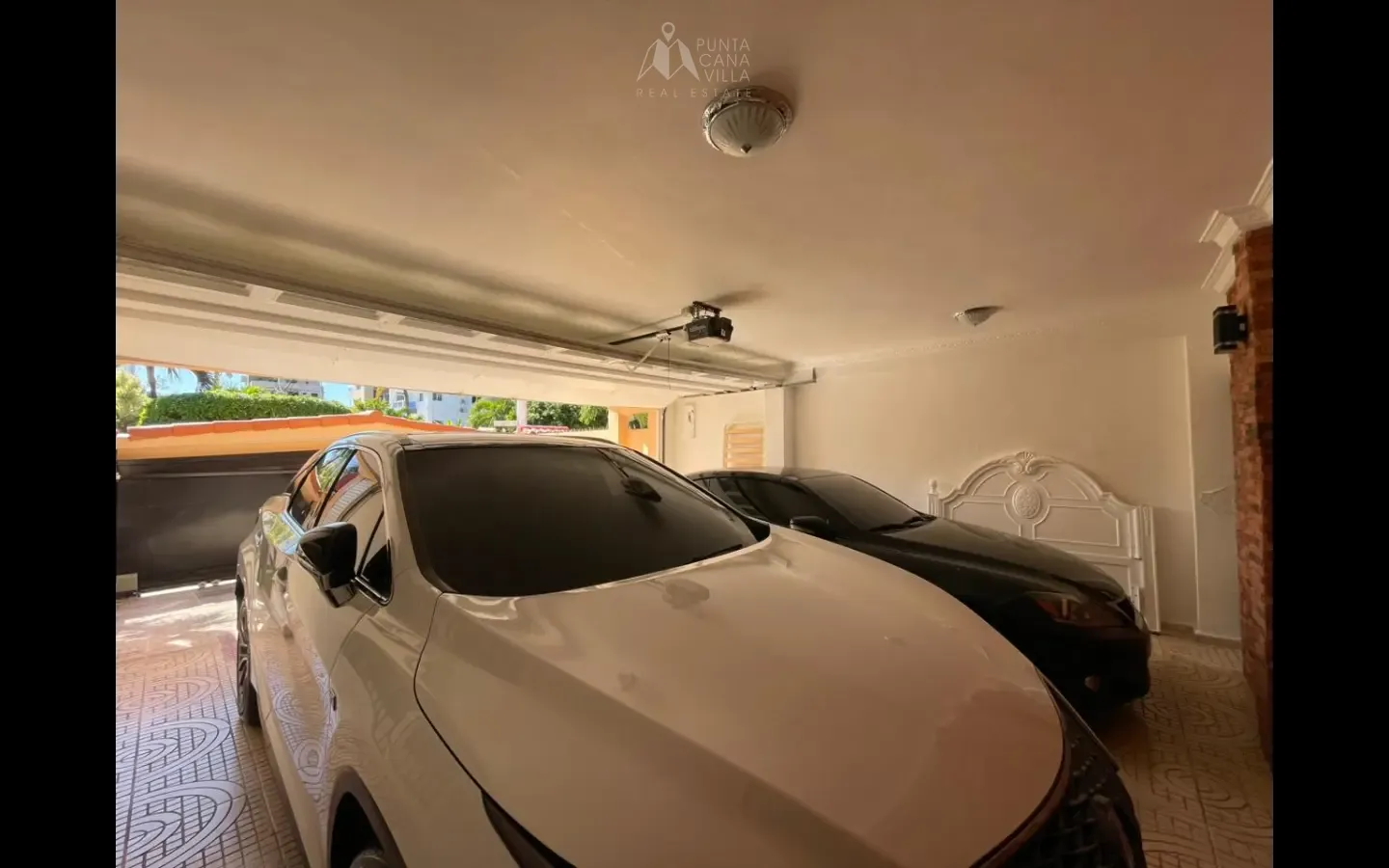ID 4077 Respaldo Los Tres Ojos Four Bedroom House for Sale in Santo Domingo Dominican Republic (22)