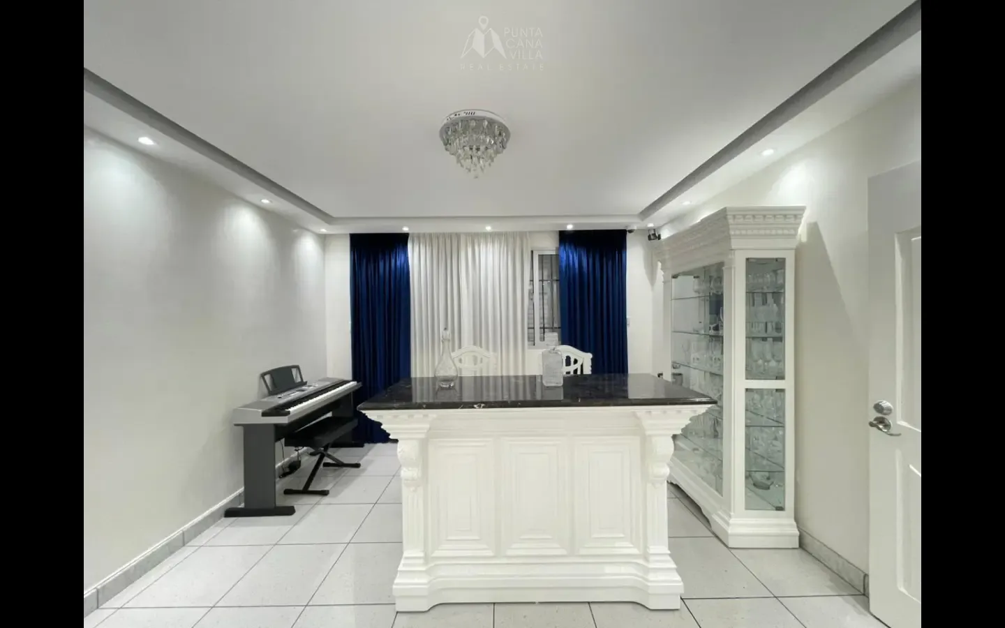 ID 4077 Respaldo Los Tres Ojos Four Bedroom House for Sale in Santo Domingo Dominican Republic (25)