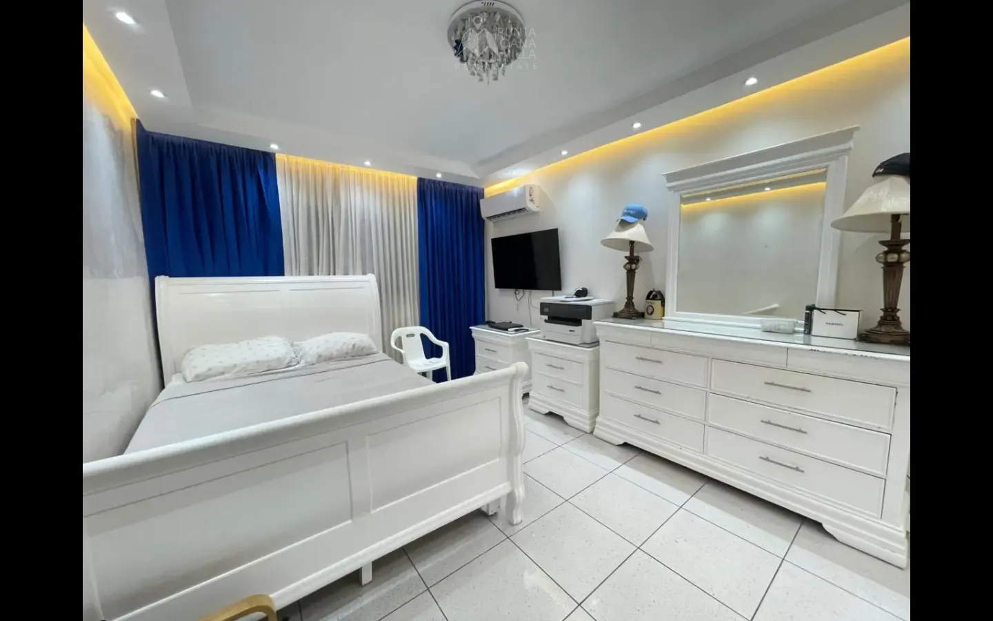 ID 4077 Respaldo Los Tres Ojos Four Bedroom House for Sale in Santo Domingo Dominican Republic (4)