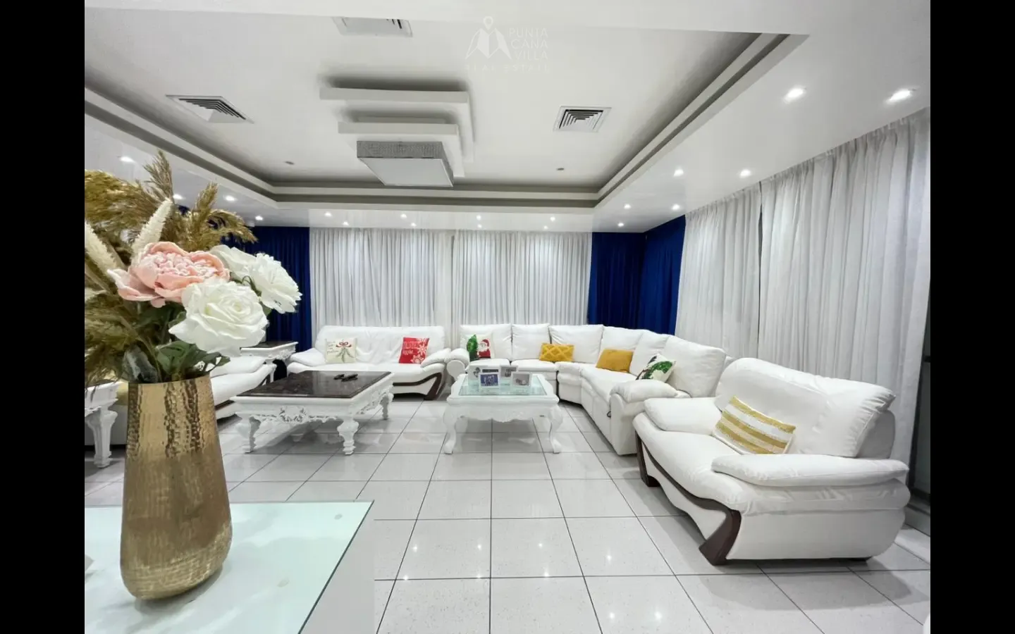 ID 4077 Respaldo Los Tres Ojos Four Bedroom House for Sale in Santo Domingo Dominican Republic (9)