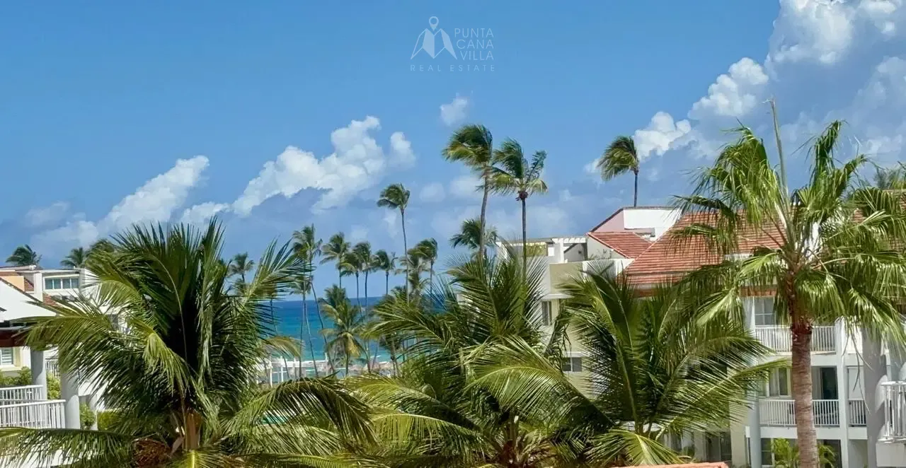 ID 4080 Playa Turquesa 2 Bedroom Beachfront Penthouse for Sale in Bavaro Punta Cana (41)
