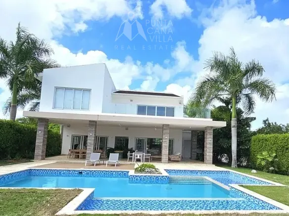 ID 4065 Villa Algarrobo 4 Bedroom Villa for Sale in Punta Cana Village Dominican Republic (17)