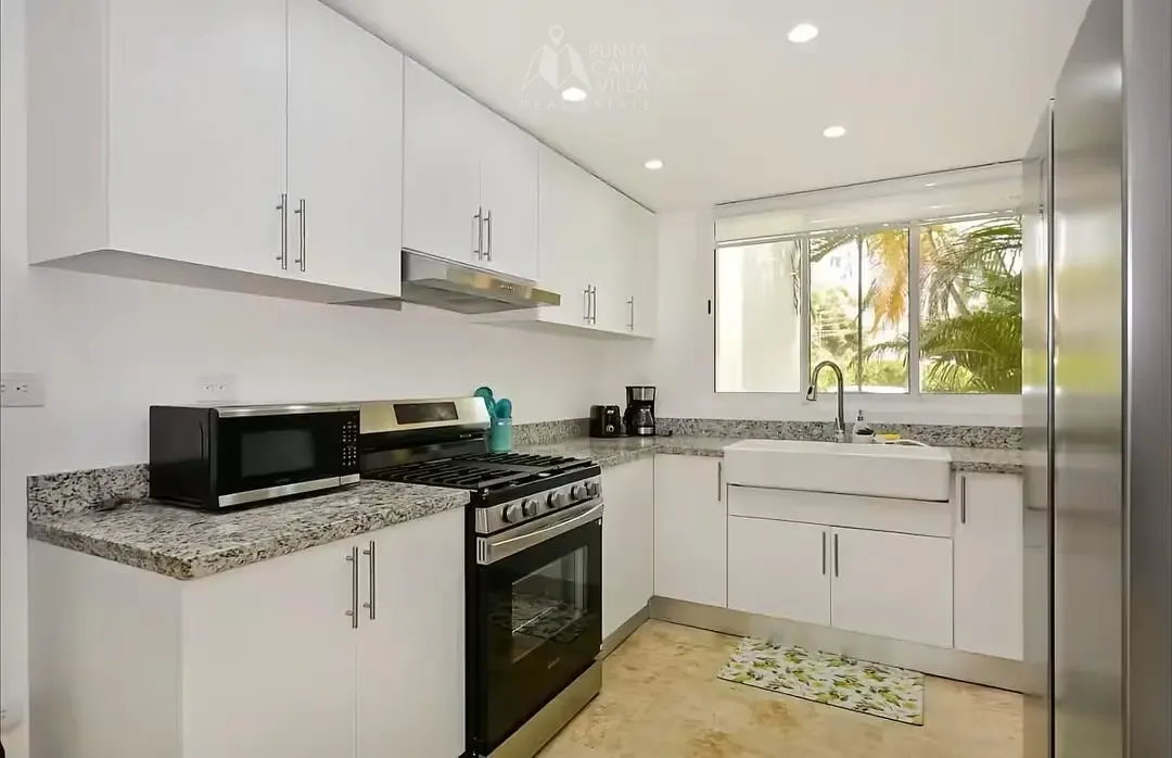 Beachfront 3 Bedroom Apartment for sale in Playa Turquesa Los Corales Punta Cana (3)