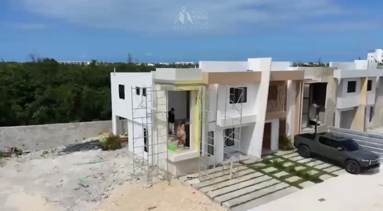 ID 4099 Blue Marlin 3 Bedroom Townhouse for Sale in Los Corales Punta Cana (6)